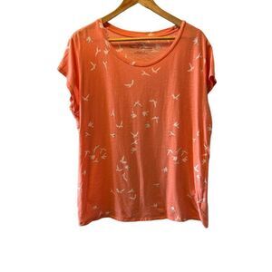 DENVER HAYES Artisan Design Coral Bird Print Scoop Neck Short Sleeve Light Tee